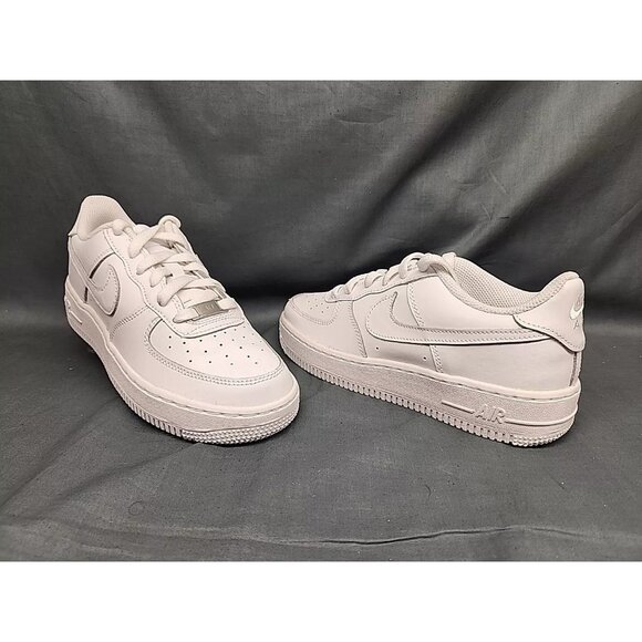 Nike Air Force Low LE (GS) Sneaker Triple White Girls Size